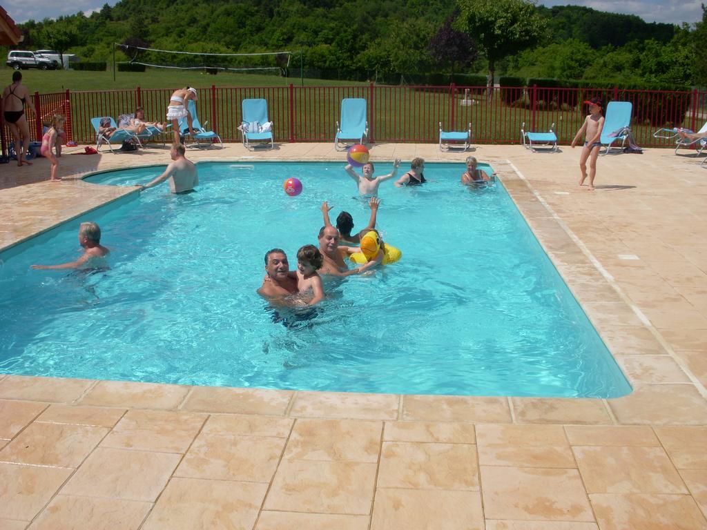 Jaulny Camping De La Pelouse מראה חיצוני תמונה