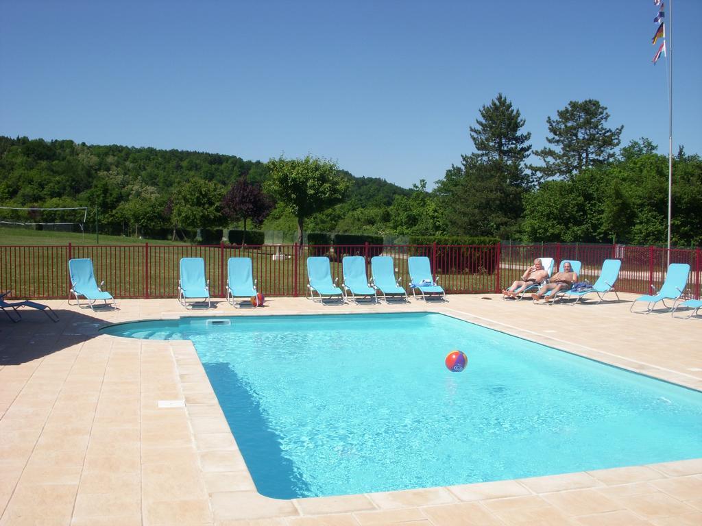 Jaulny Camping De La Pelouse מראה חיצוני תמונה