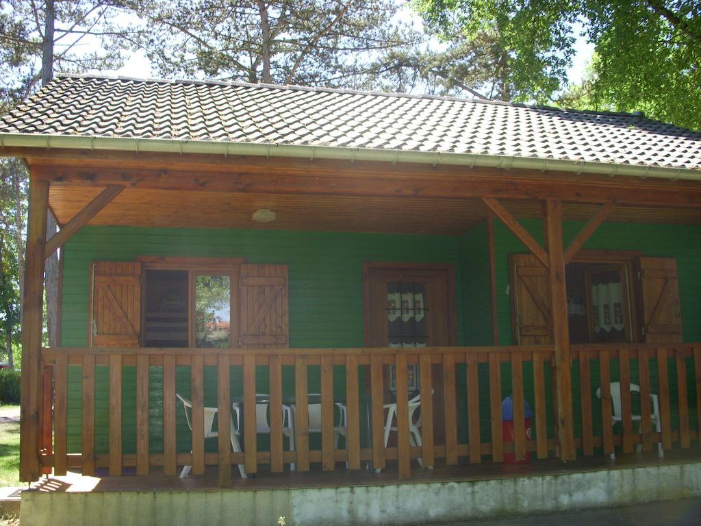 Jaulny Camping De La Pelouse מראה חיצוני תמונה